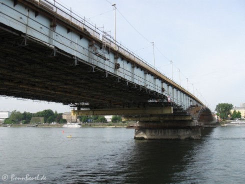 Kennedybrücke Bonn 09.05.09