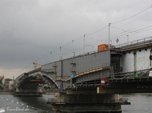 Kennedybrücke - Blickrichtung Beuel