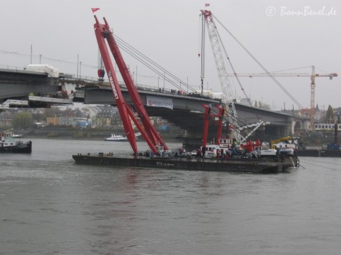 09.11.09 Kennedybrücke: fast fertig