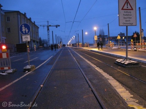 Überquerung der Kennedybrücke nur für Radfahrer und Fußgänger - 01.01.2010