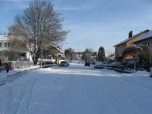 Kreuzherrenstraße nach Schneefall