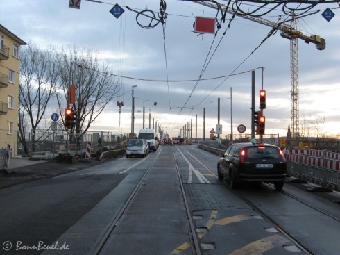 Kennedybrücke Übergang Bonner Seite