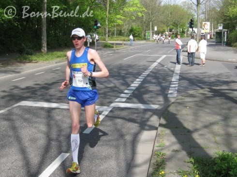 Sieger des 10. Bonn Marathons David Karl